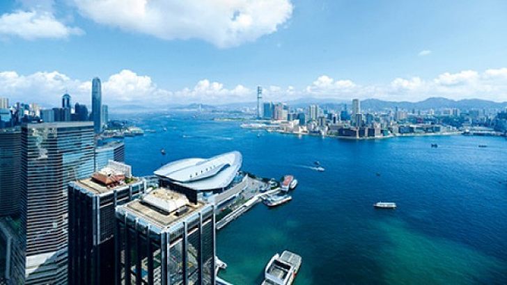 香港是地少還是人多？
